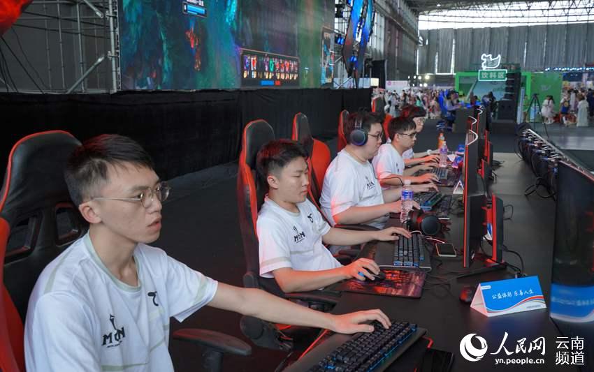 表示希望在 表示希望在